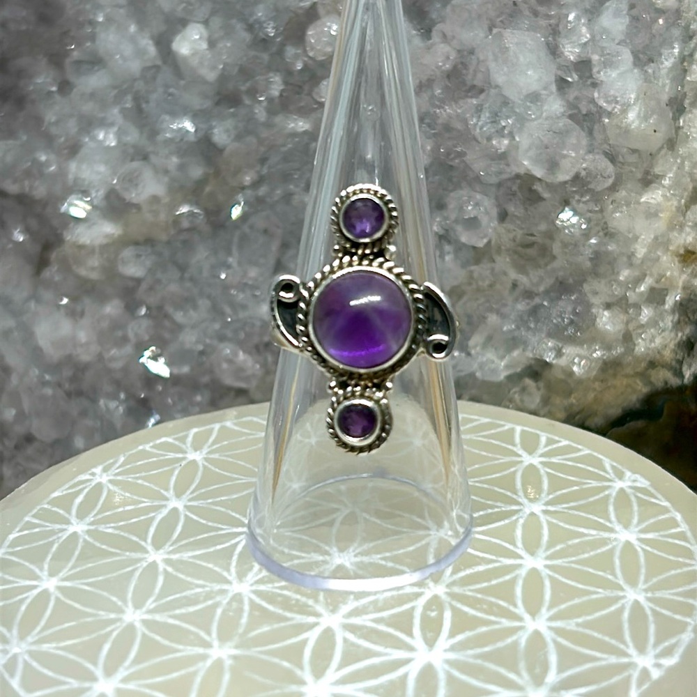 Amethyst Gemstone ring 925